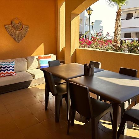 Bajo Con Jardin A Pie De Playa Y Piscina Comunitaria Con Jacuzzi Leilighet Playas de Vera Eksteriør bilde